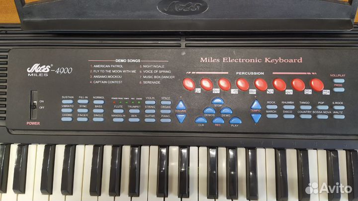 Детский синтезатор Electronic Keyboard Miles-4900