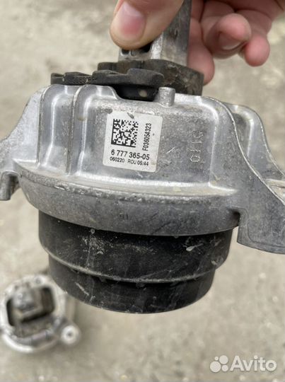 Опора двигателя подушка двигателя BMW