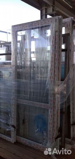 Пластиковая дверь новая 800на2000мм