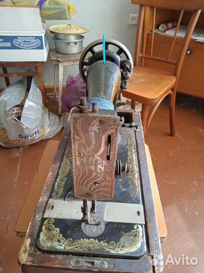 Швейная машинка