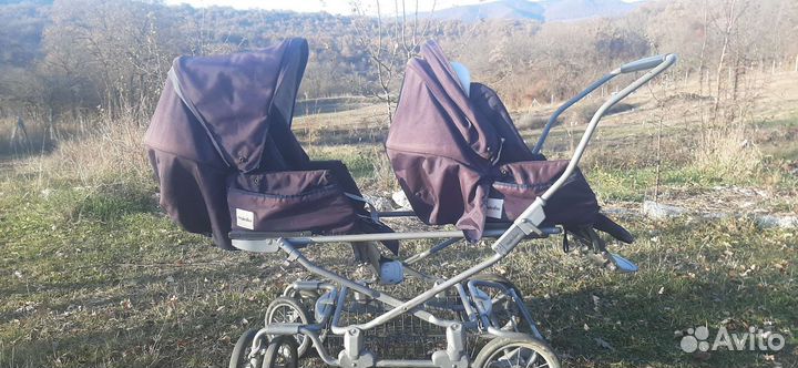Коляска для двойни