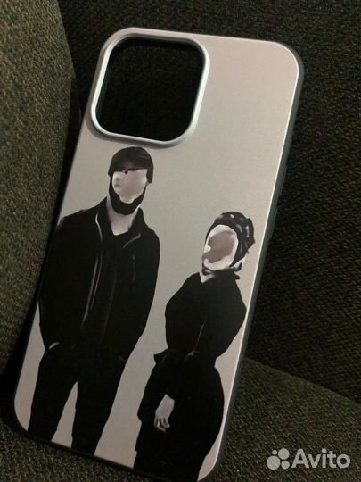 Чехлы на телефон