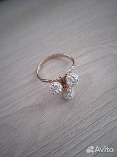 Продам кольцо