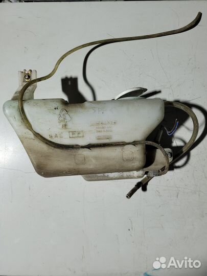 Бачок омывателя Mitsubishi Galant 7