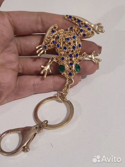 Брелок лягушка