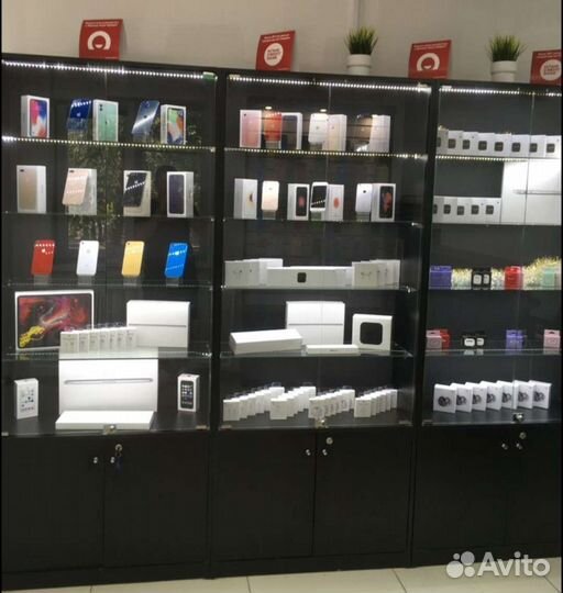 Торговое оборудование. Витрина