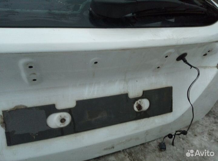 Крышка багажника Ford Focus 3 хэтчбек xqda 2012