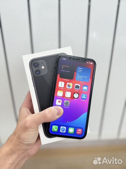 iPhone 11, 64 ГБ
