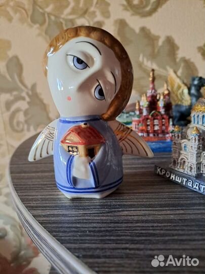 Статуэтка Ангел хранитель дома керамика