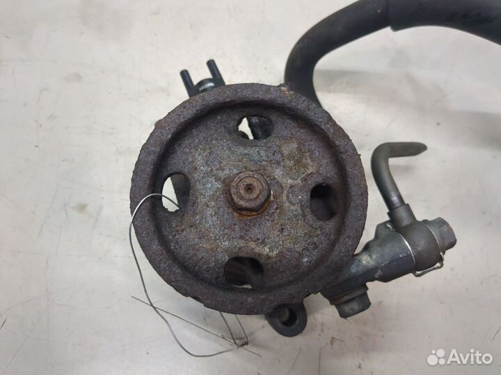 Гур Toyota RAV 4, 1997