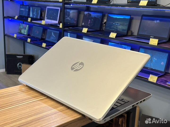 Быстрый ноутбук HP Full HD/Core i5/10gb/ssd240gb