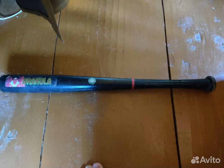 Бейсбольная бита