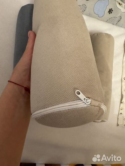 Подушка валик