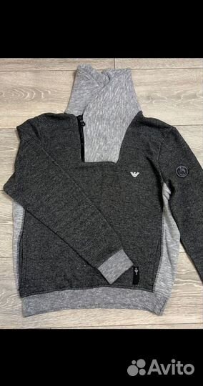 Свитер мужской Armani