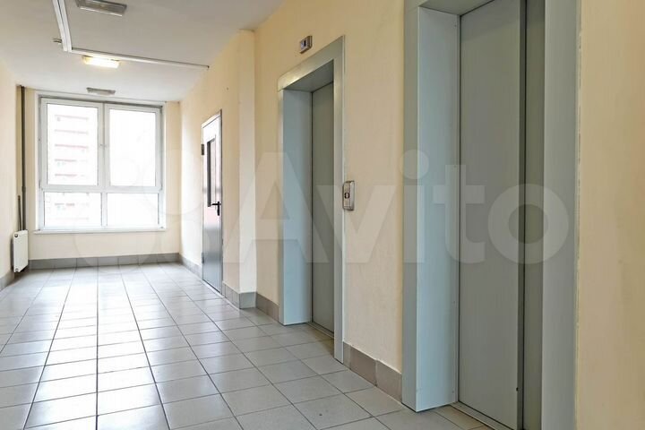 1-к. квартира, 43 м², 8/12 эт.