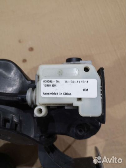 Лючок бензобака с приводом Chevrolet Cruze J300