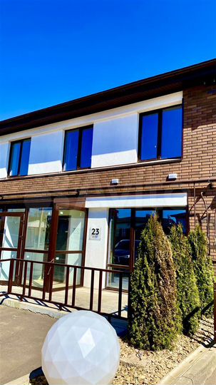 3-к. квартира, 73,2 м², 1/2 эт.