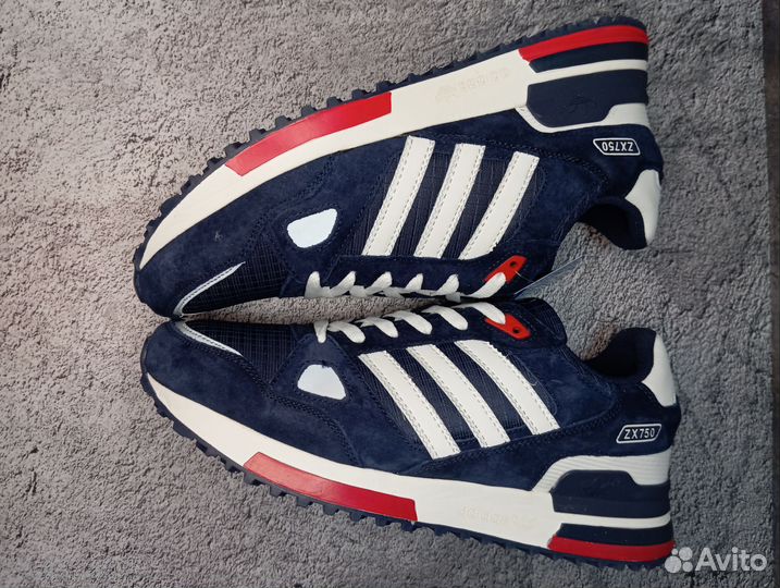 Кроссовки мужские Adidas zx750. Размер 45