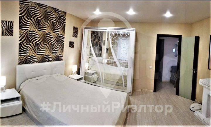 2-к. квартира, 65,7 м², 3/10 эт.