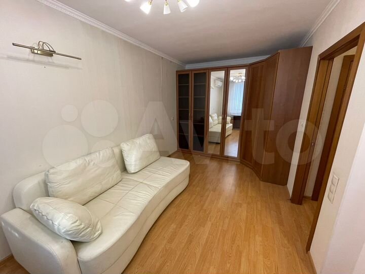 3-к. квартира, 85 м², 5/14 эт.