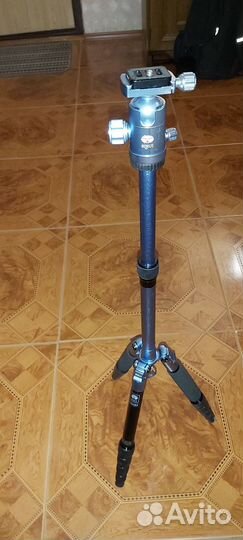 Фотоштатив Sirui T-005bx