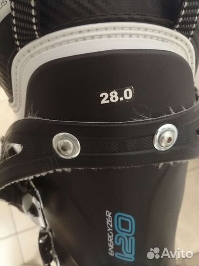 Горнолыжные ботинки размер 28.0