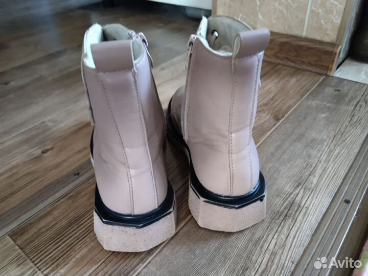 Ботинки демисезонные на девочку 32 размер