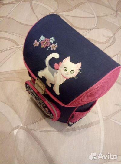 Школьный рюкзак