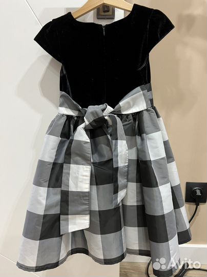 Платье нарядное 116