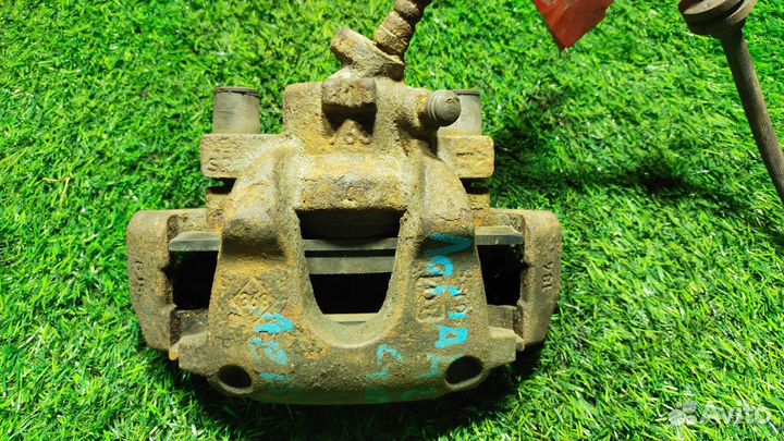 Суппорт Renault Logan