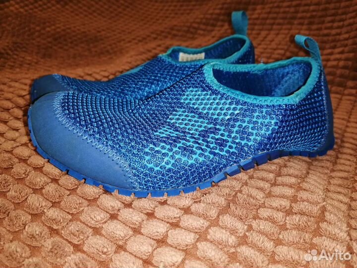 Аквашузы adidas