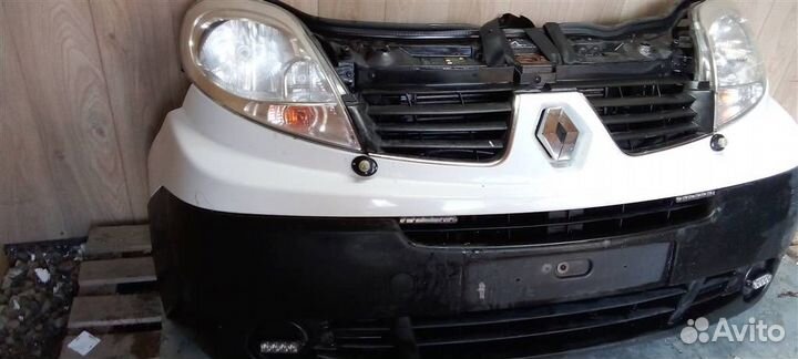 Фара правая 8200701361