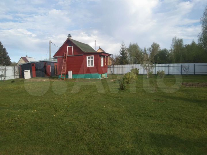 Дом 20 м² на участке 15,5 сот.