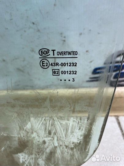 Стекло двери переднее левое УАЗ Pickup patriot змз