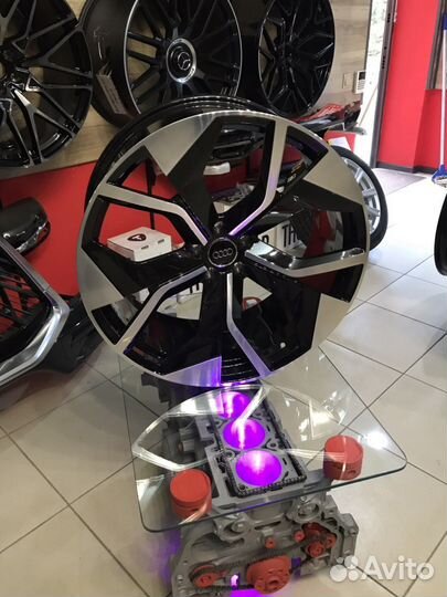 Кованые диски Audi R22