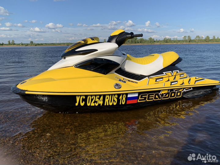 Гидроцикл BRP RXP 215