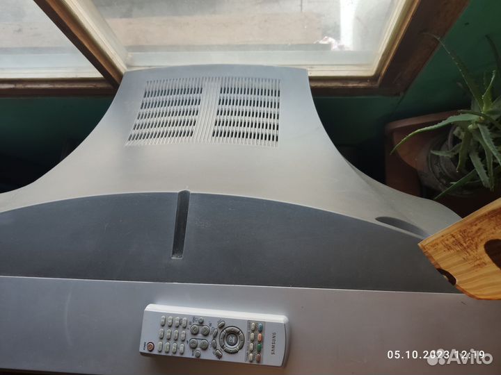 Samsung CS-29K5MQQ