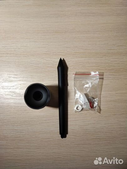 Графический планшет Wacom Intuos 5 touch M