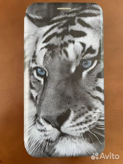 Чехол на телефон samsung j4