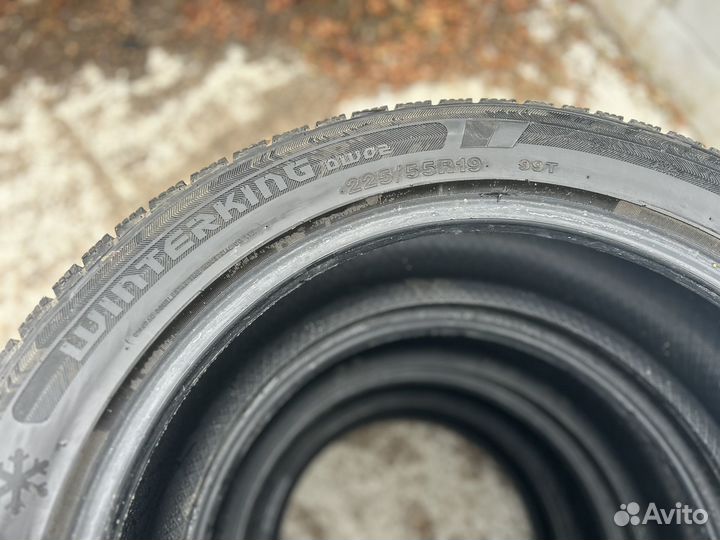 DoubleStar DW02 225/55 R19 99T