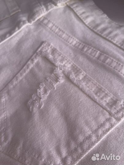 Шорты женские белые