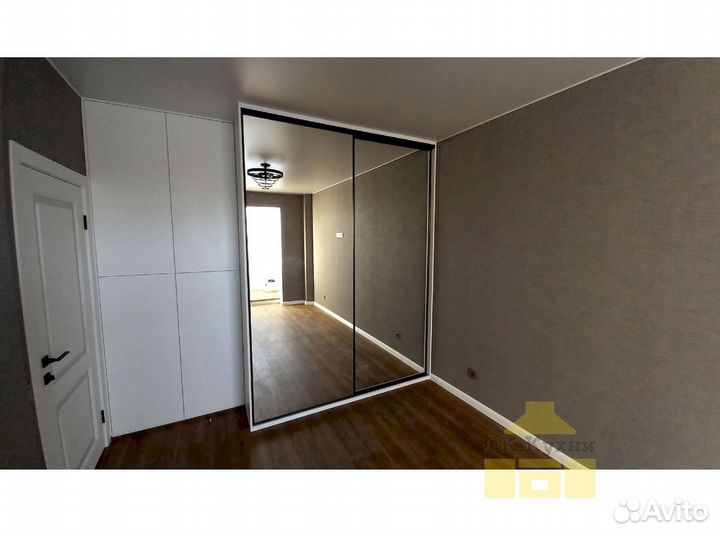 Шкаф стенка