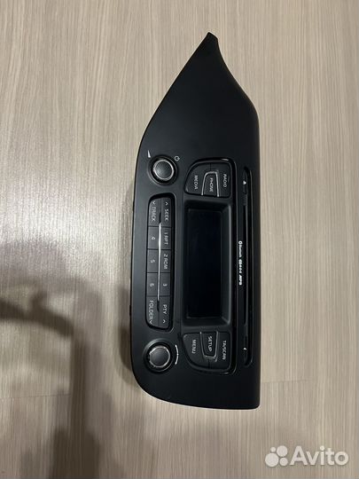 Штатная магнитола на kia ceed JD