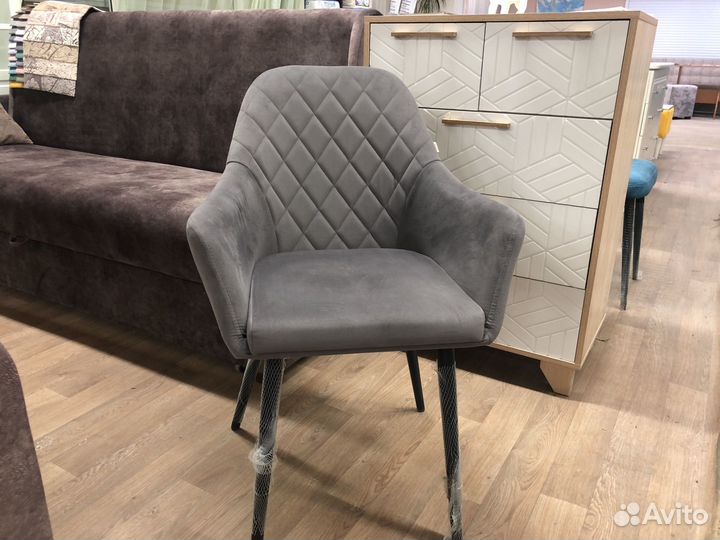 Мягкий стул кресло