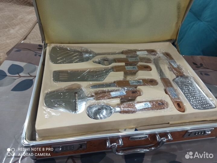 Набор кухонных ножей