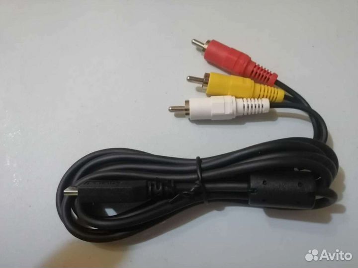 Кабель юзб и тюльпан