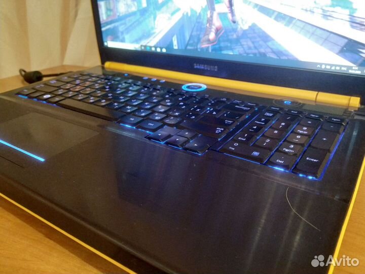 Настоящий игровой ноутбук Samsung Gamer 7