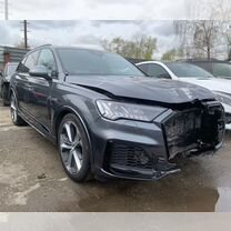 Audi SQ7 4.0 AT, 2020, битый, 70 878 км, с пробегом, цена 4 580 000 руб.