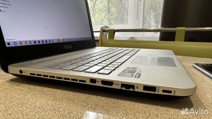 Ноутбук asus 15,6