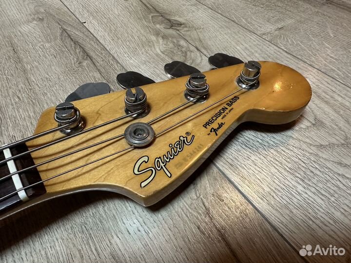 Бас гитара Squier by Fender Precision 1985 Japan E